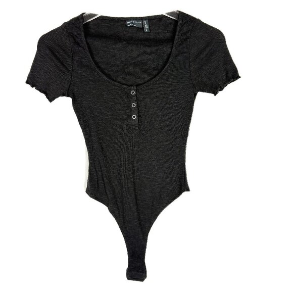 NWOT ASOS Design Short Sleeve Ribbed Bodysuit Black Size 00 PETITE 00P NEW - Picture 1 of 8